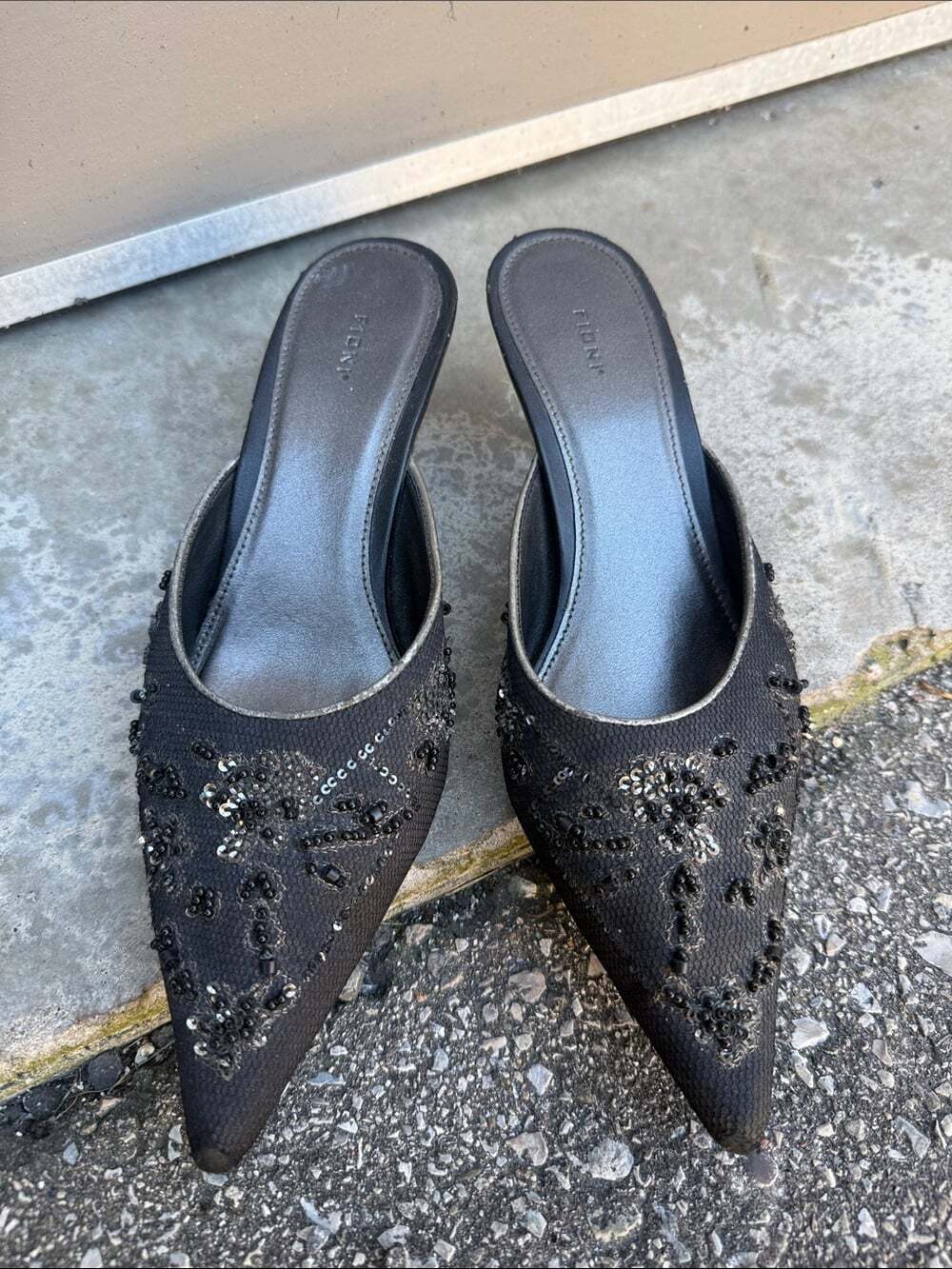 FIONI Y2K Black Beaded Pointed-Toe Slip-On Kitten Heel Mules